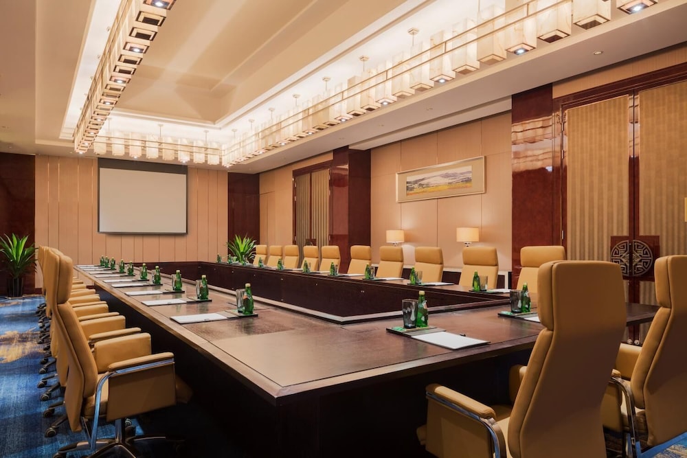 Wanda Realm Chifeng Hotel 30/34