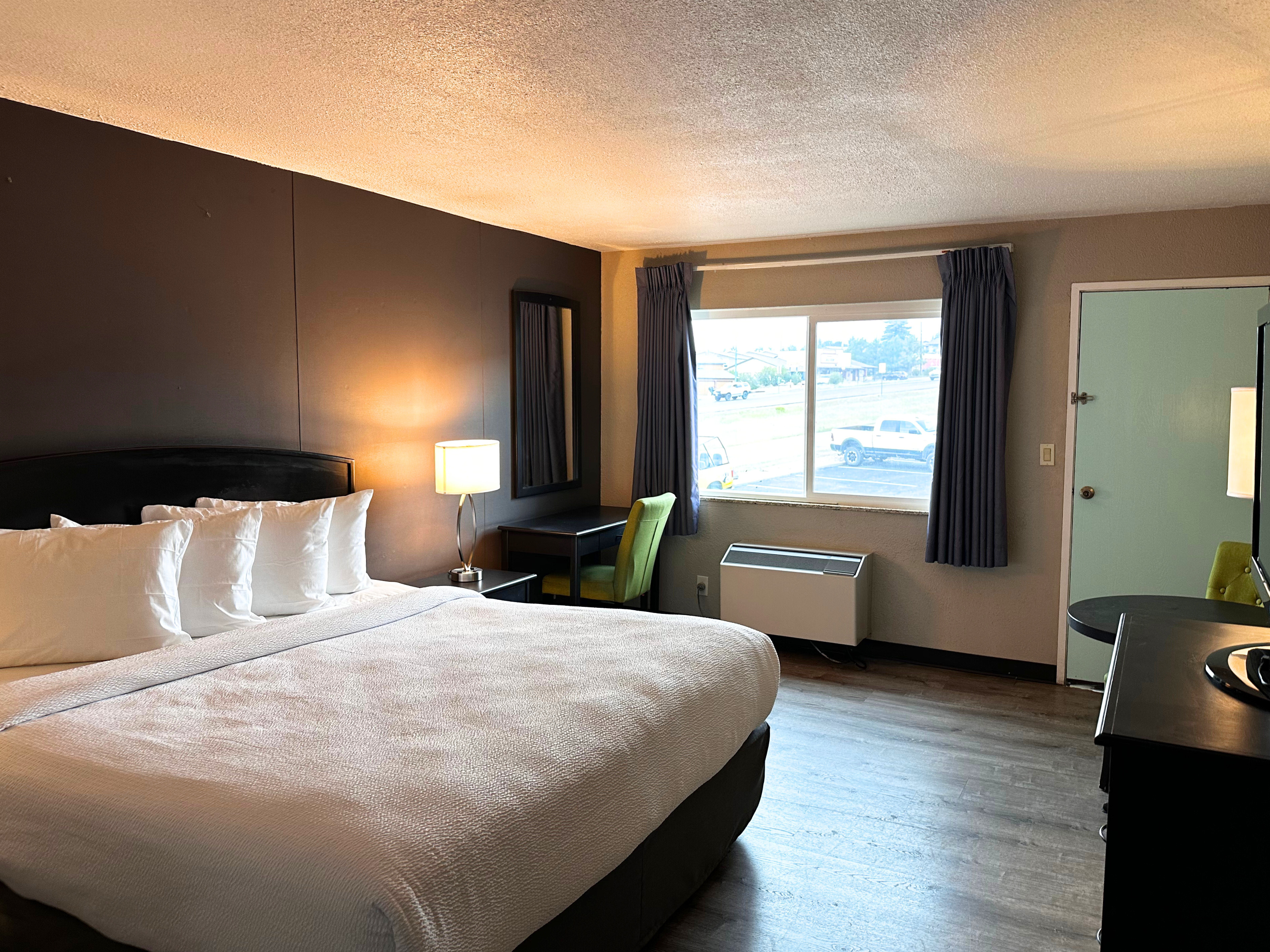 Rocky Mountain Hotel And Conference Center 20/65