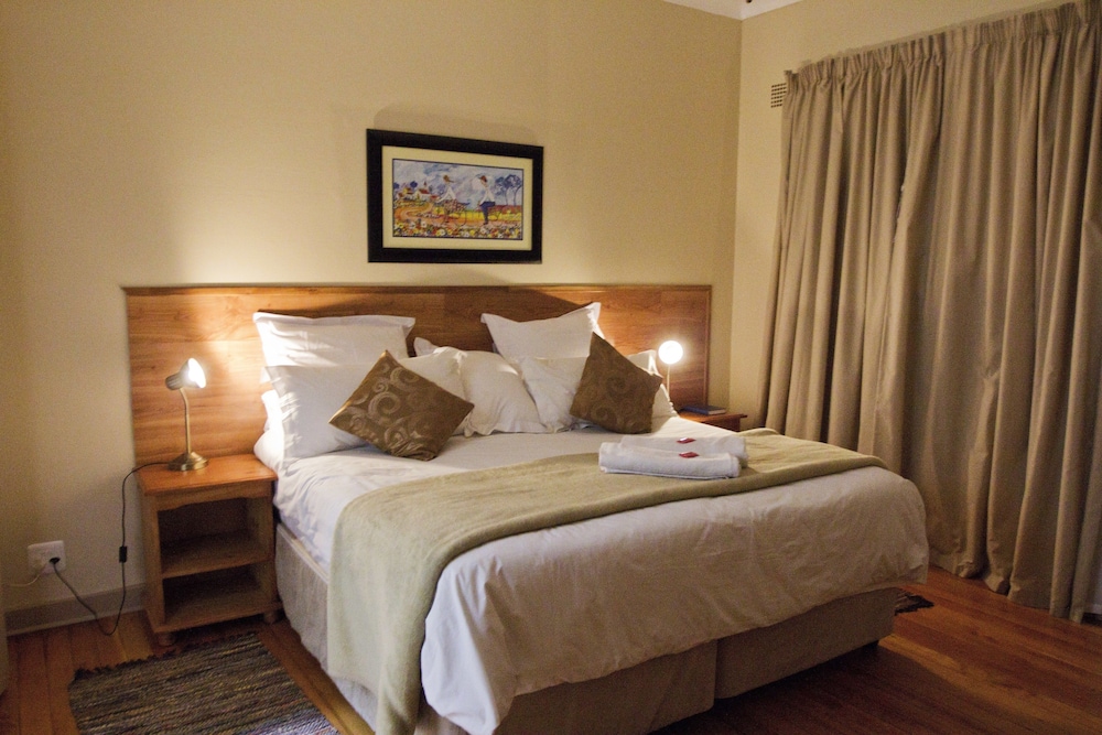 Sunrock Guesthouse 24/77