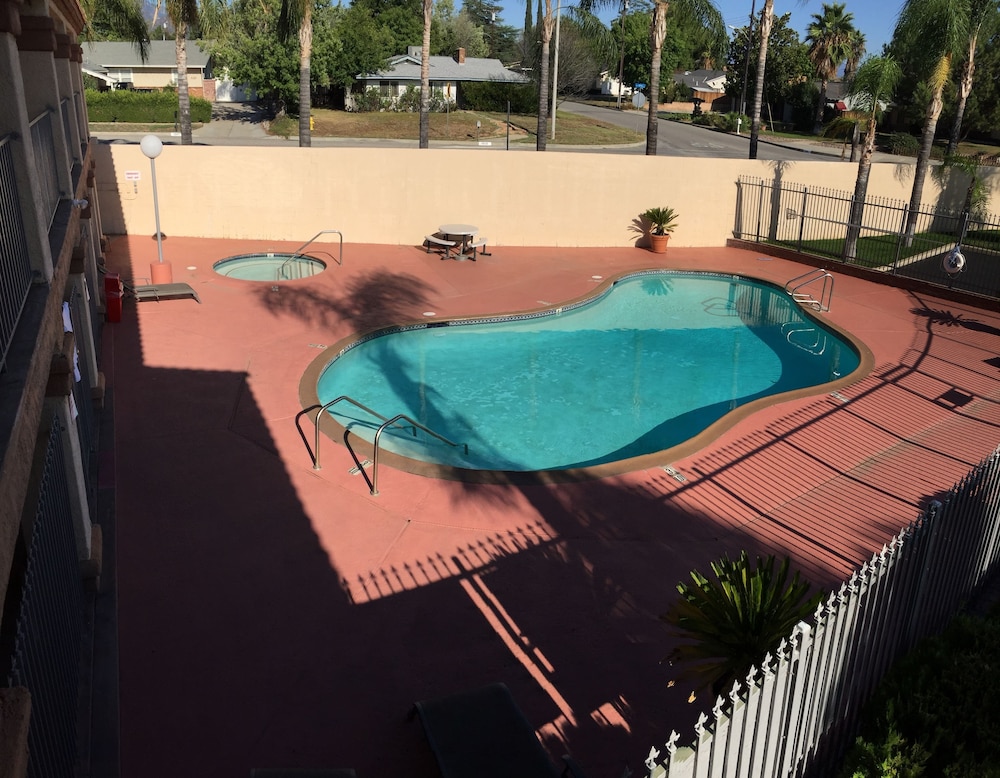 Calimesa Inn Motel 1/46