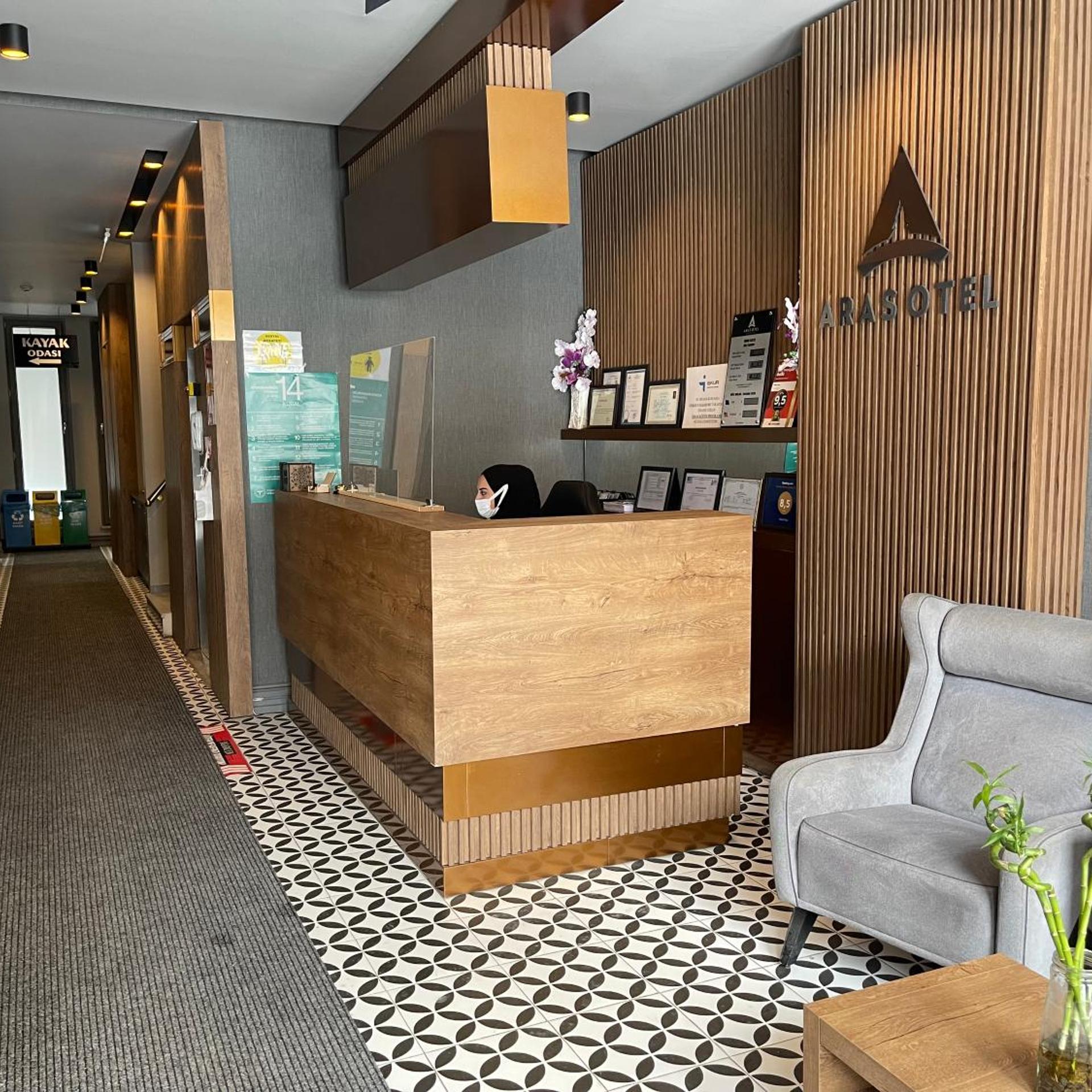 Hotel Aras 6/50