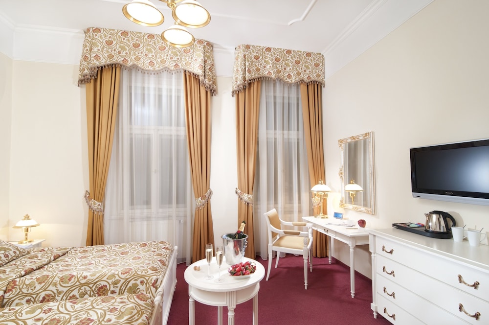Alqush Downtown Hotel 16/56