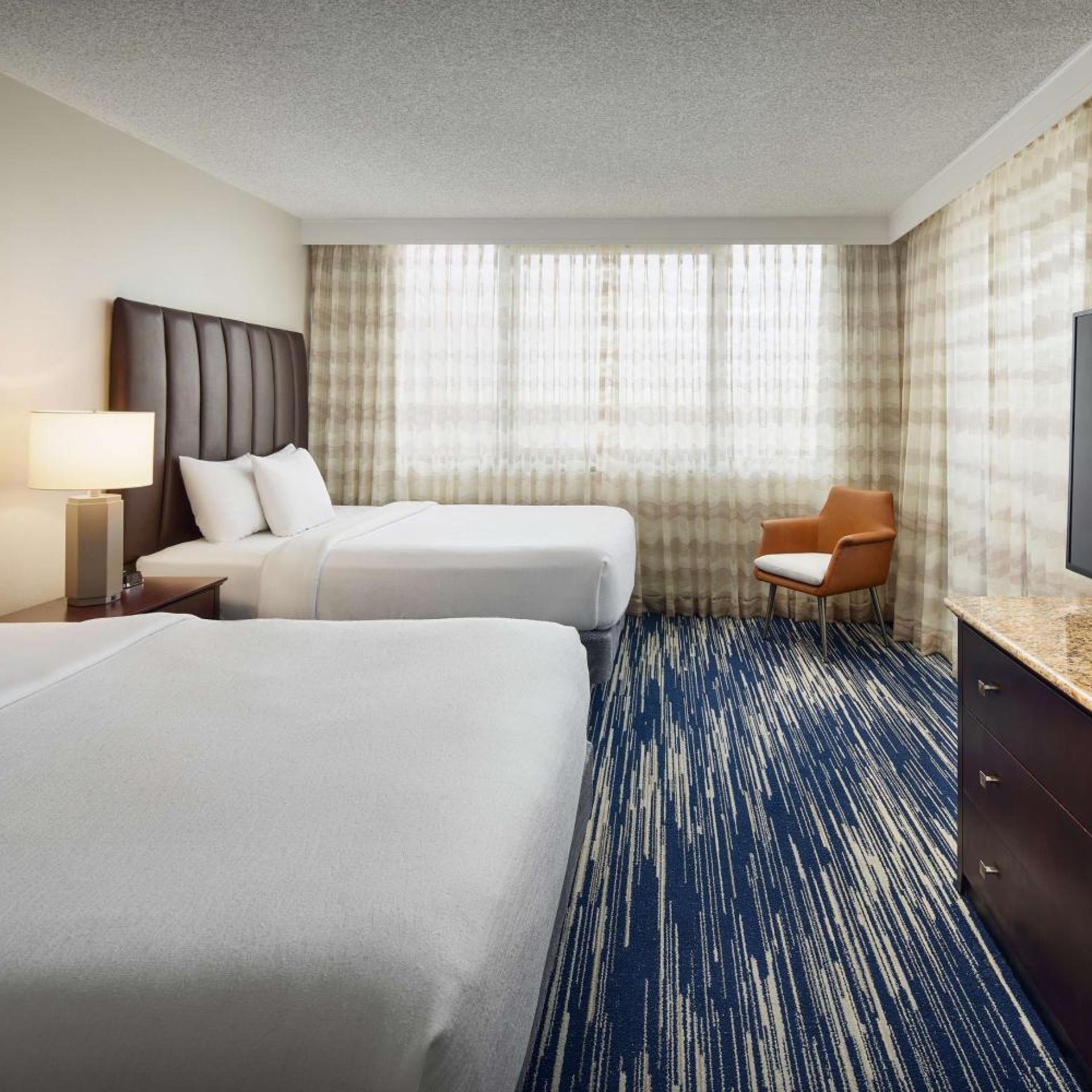 Suite, 2 Queen Beds, Balcony, Corner