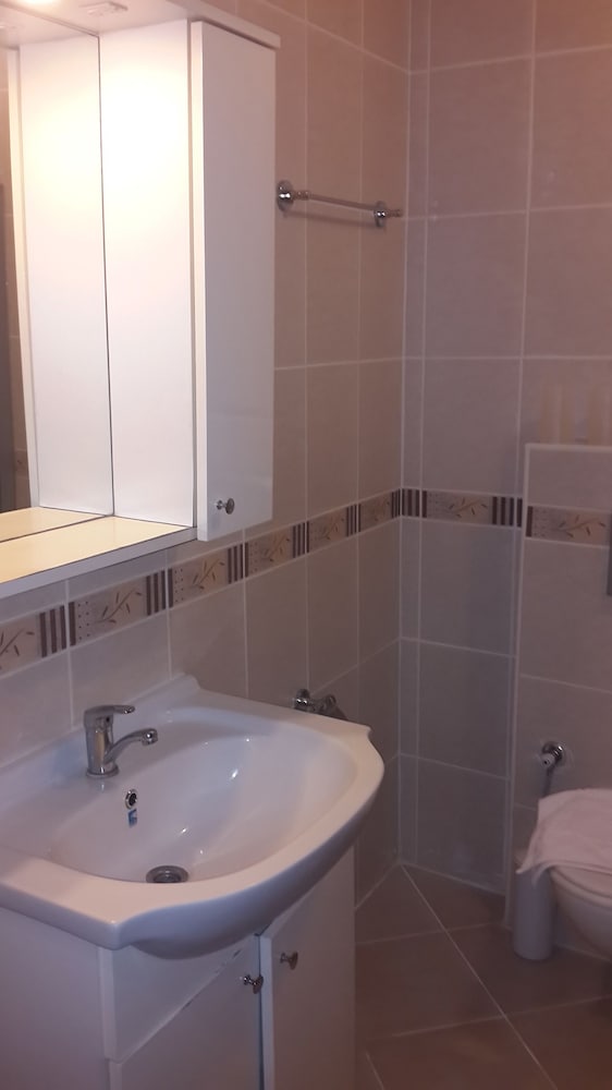 Kleopatra Ikiz Hotel 48/50