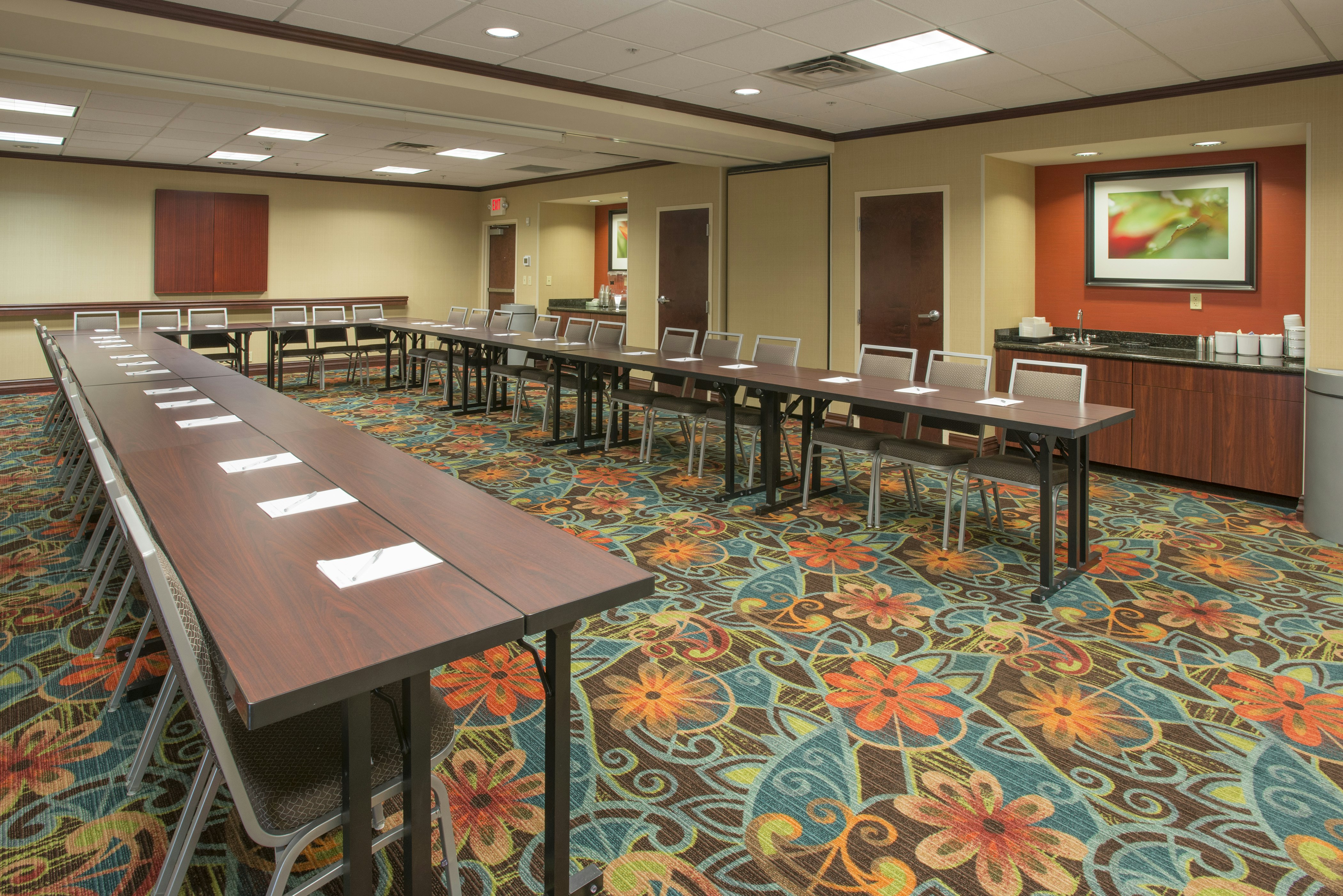 Hampton Inn Suites Cincinnati Union Centre Oh 41/45