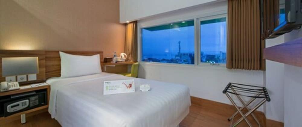 Whiz Prime Balikpapan 33/63