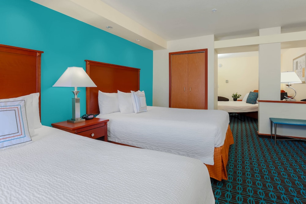 Fairfield Inn Suites el Centro 12/50