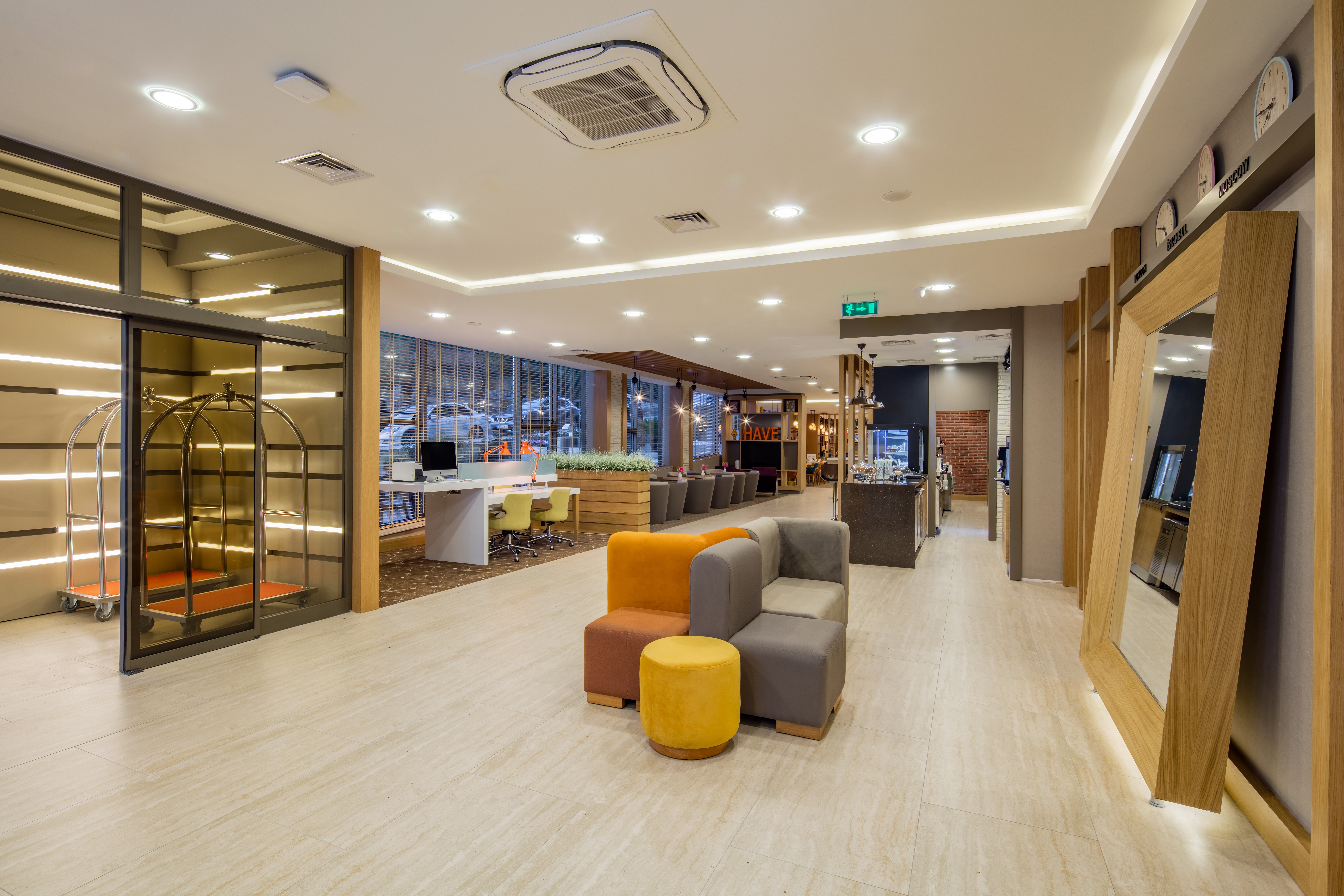 Holiday Inn Antalya - Lara 48/78