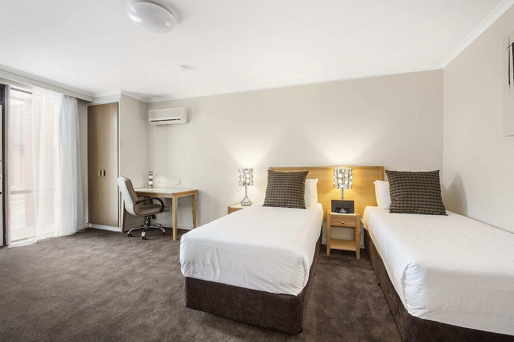 Country Comfort Warrnambool 3/34
