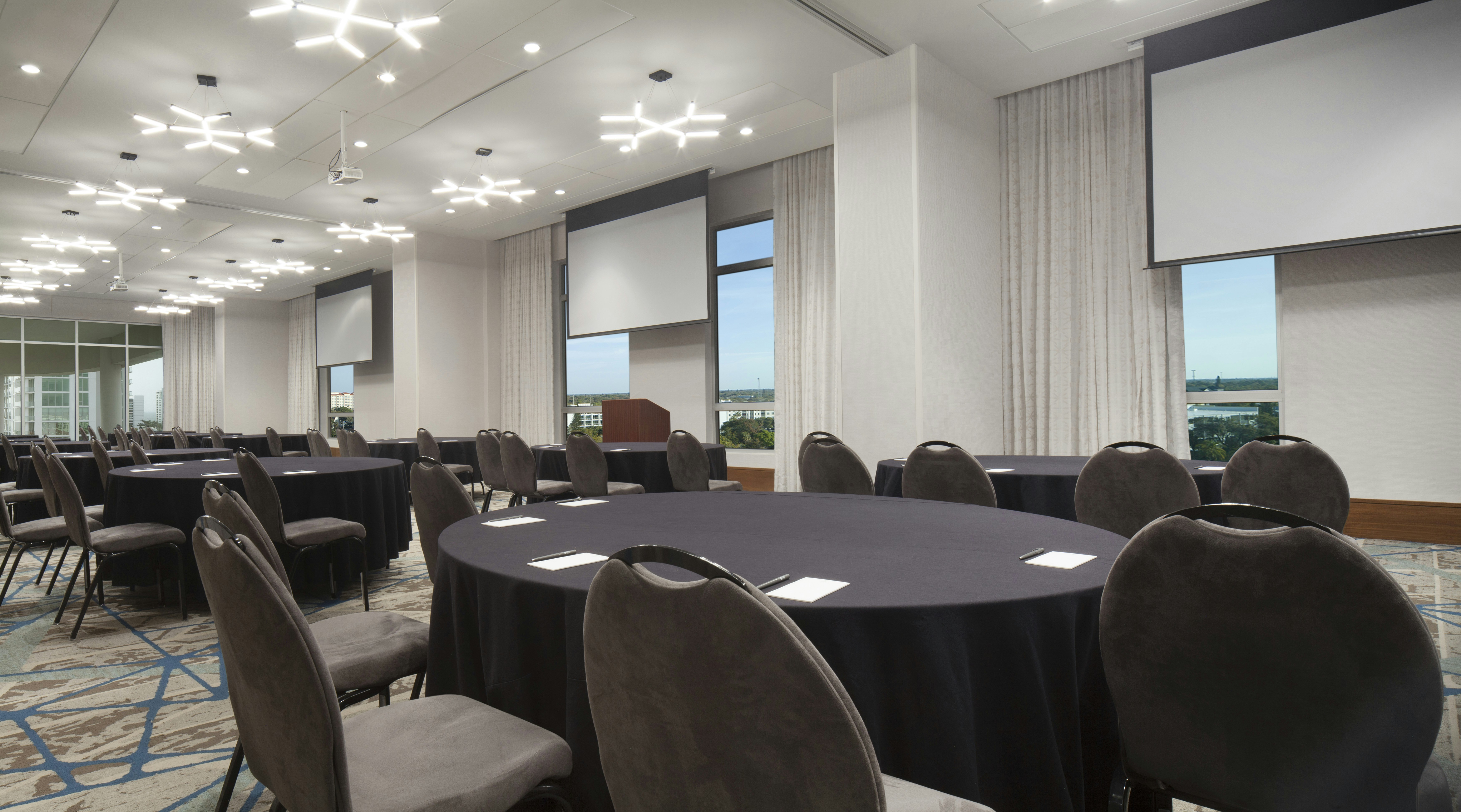 Embassy Suites By Hilton Sarasota Fl 58/65