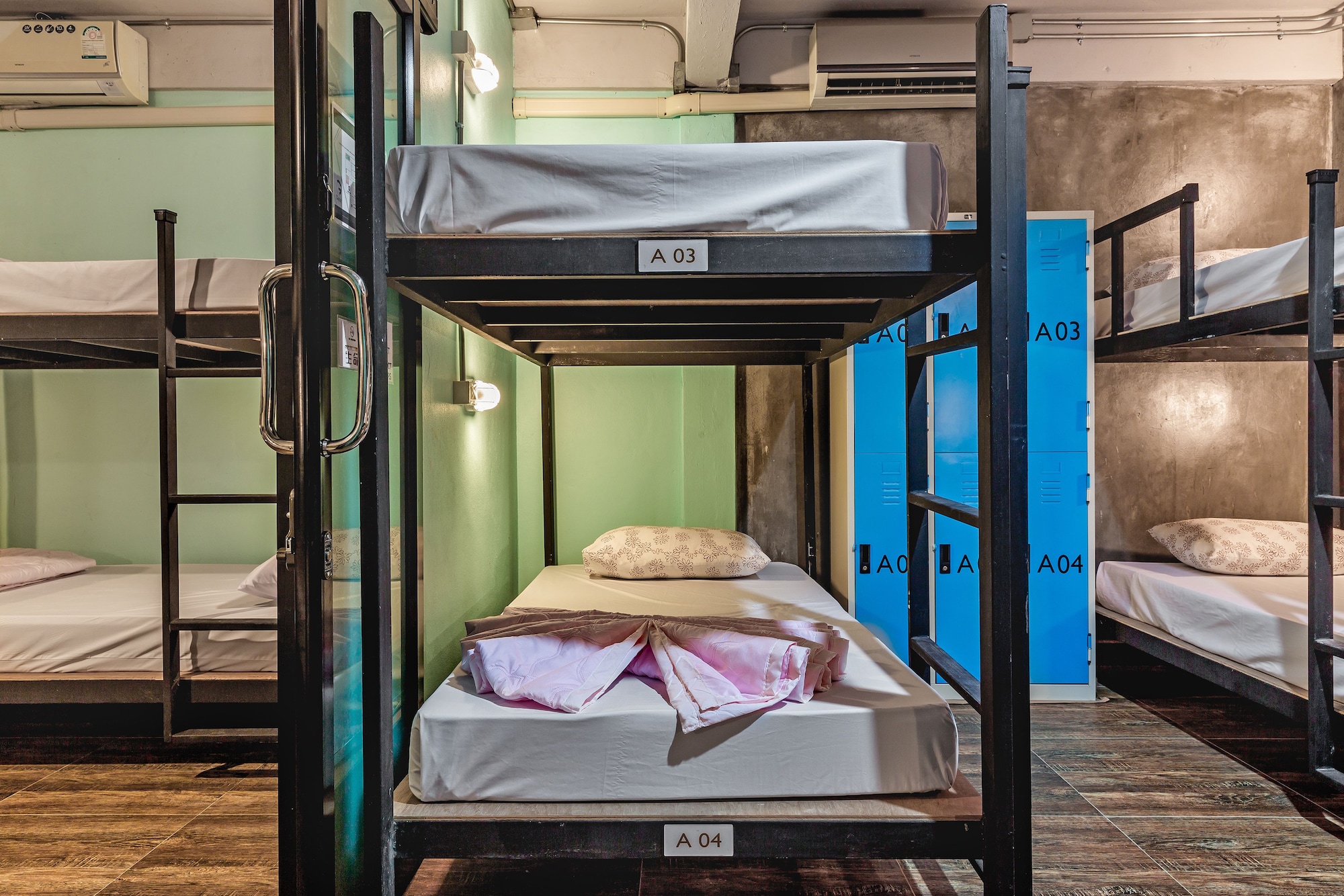 FEMALE DORM, FEMALE ONLY, BASIC