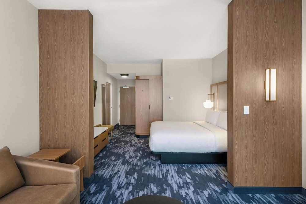 Fairfield Inn & Suites Gravenhurst Muskoka 28/50