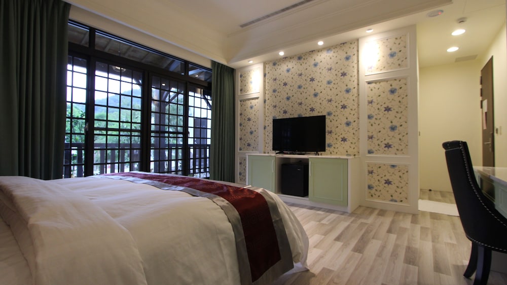 Huaman Hot Spring Villa 43/68