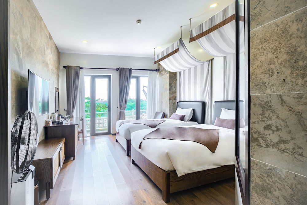 The Blossom Resort Island Da Nang 12/50