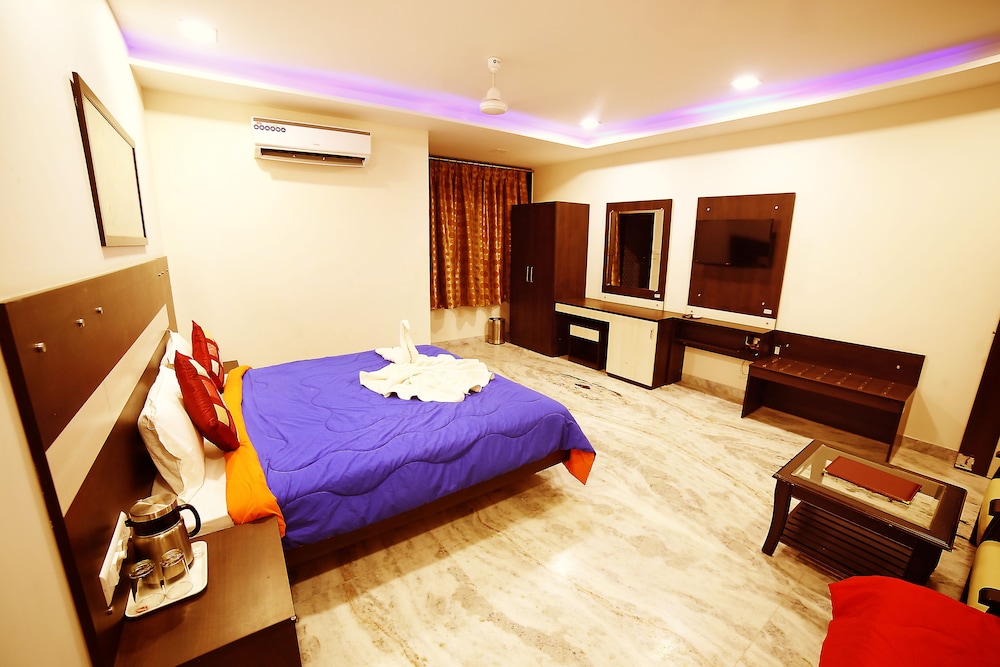 Hotel Royal Dezire 19/48