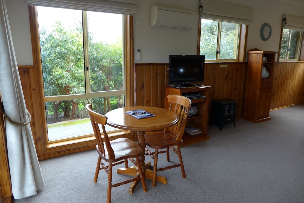 DAYSY HILL COUNTRY COTTAGES 41/50