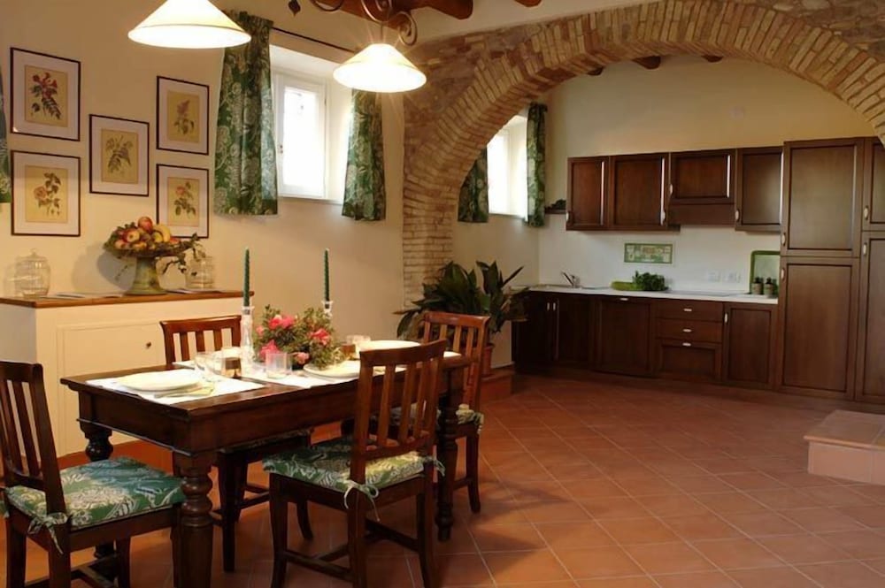 Relais Corte Paradiso 60/76