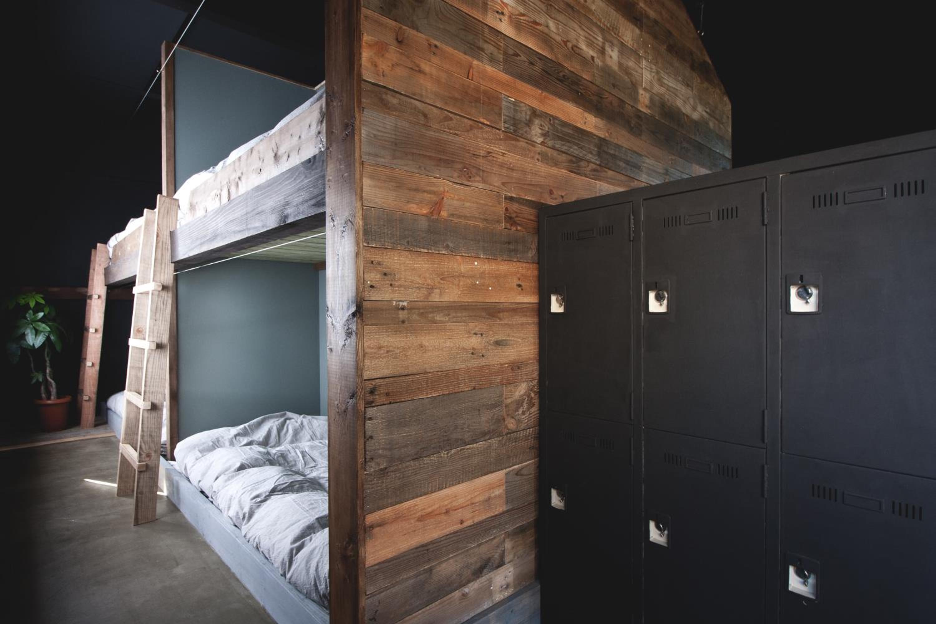 Mixed Dorm
