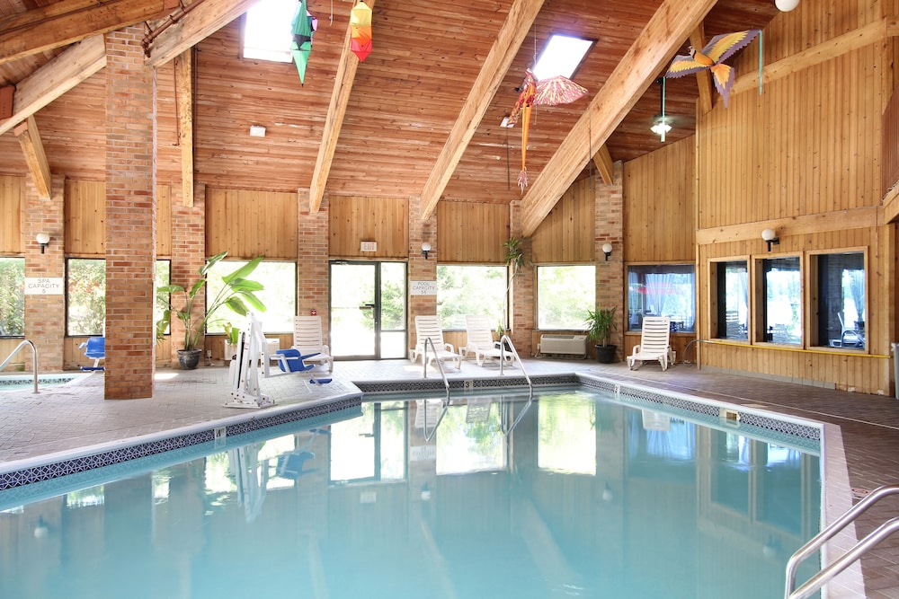 Baymont By Wyndham Muskegon 4/49