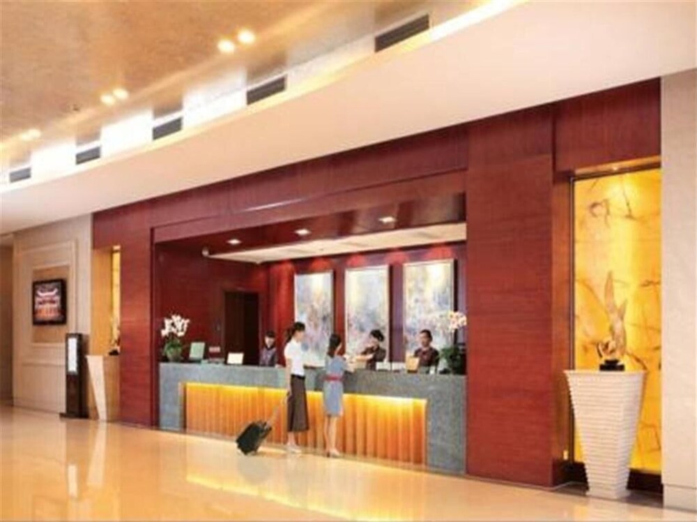 Yuloon Hotel Shanghai 4/35