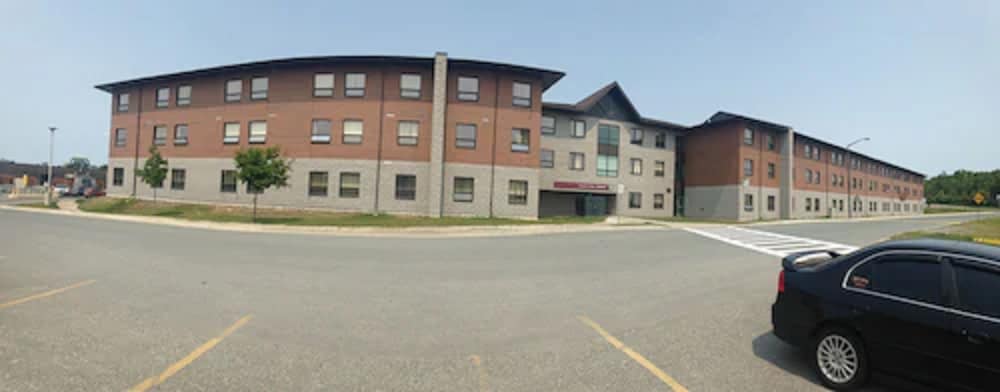 Residence And Conference Centre Sudbury North 1/30