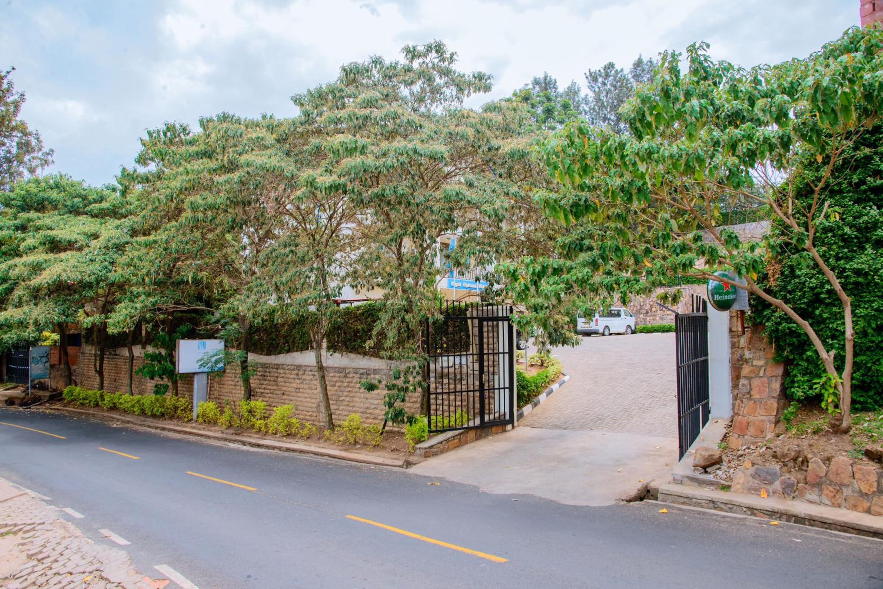 Kigali Diplomat Hotel 33/47