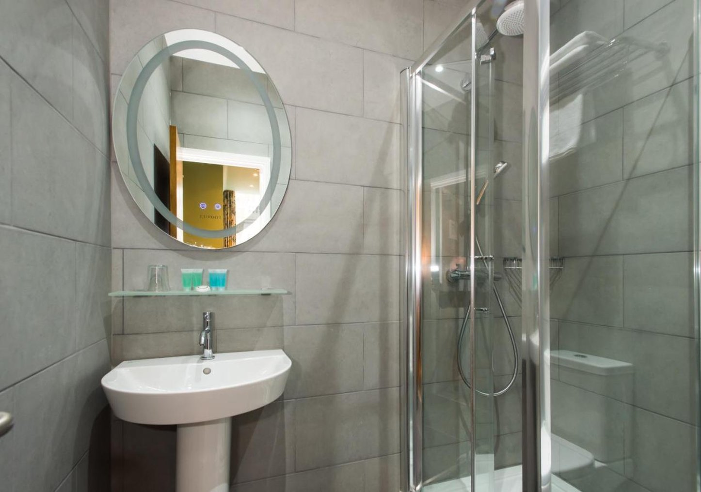 Caring Hotel 25/29