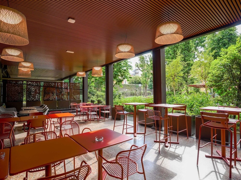 MERCURE BOLOGNA CENTRO 51/72