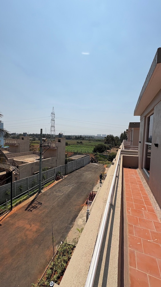 Sai Grand Villas and Hotel 40/50