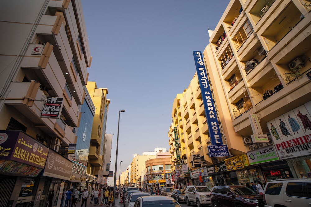 Al Karnak Hotel 38/44