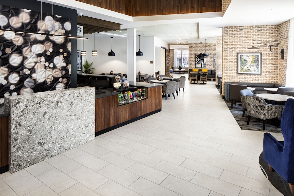 Hyatt Place Sumter/Downtown 30/52