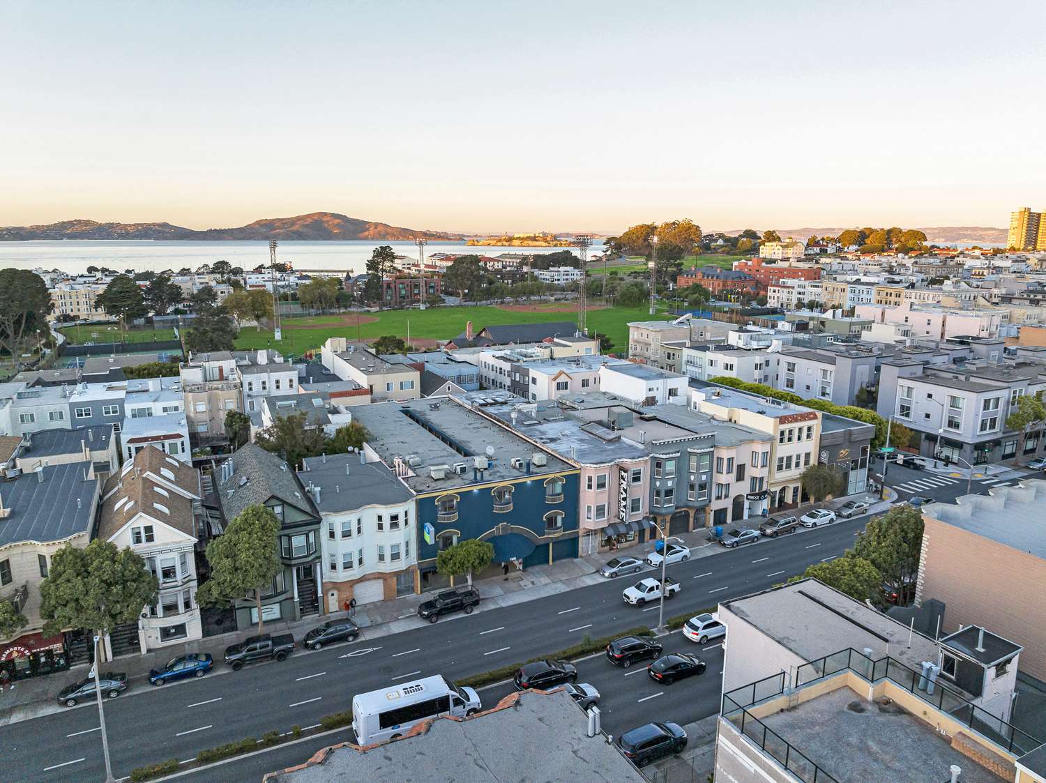 SureStay by Best Western San Francisco Marina District 6/34
