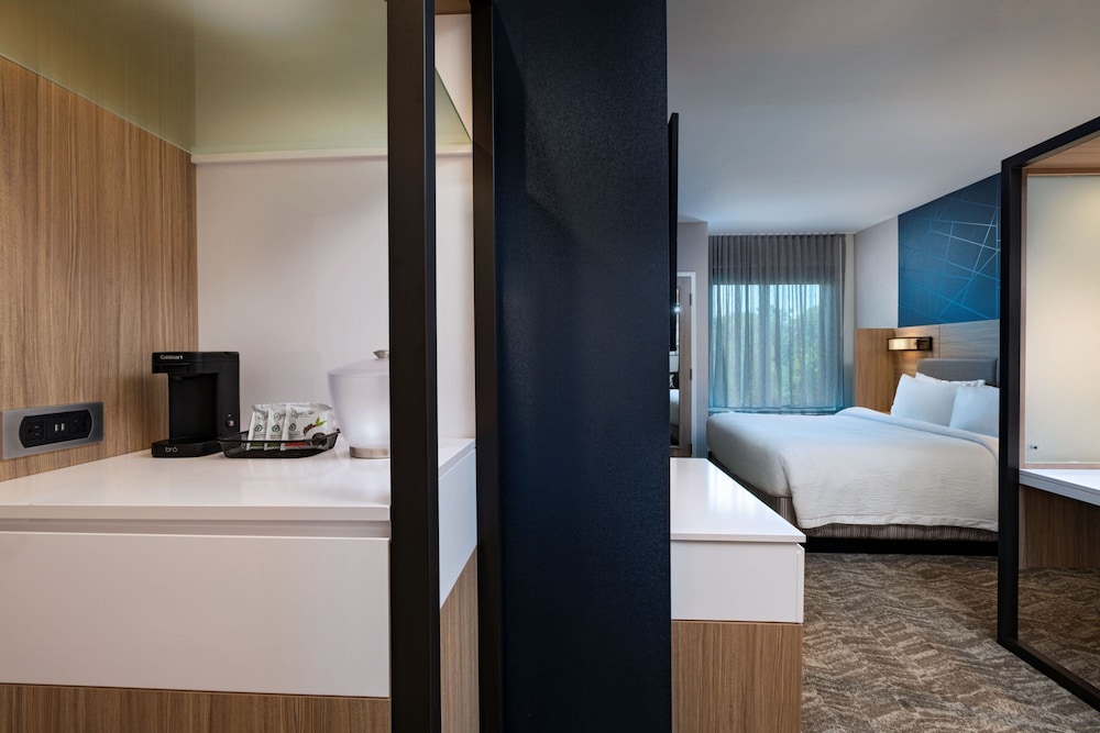 SpringHill Suites by Marriott Austin North 6/25