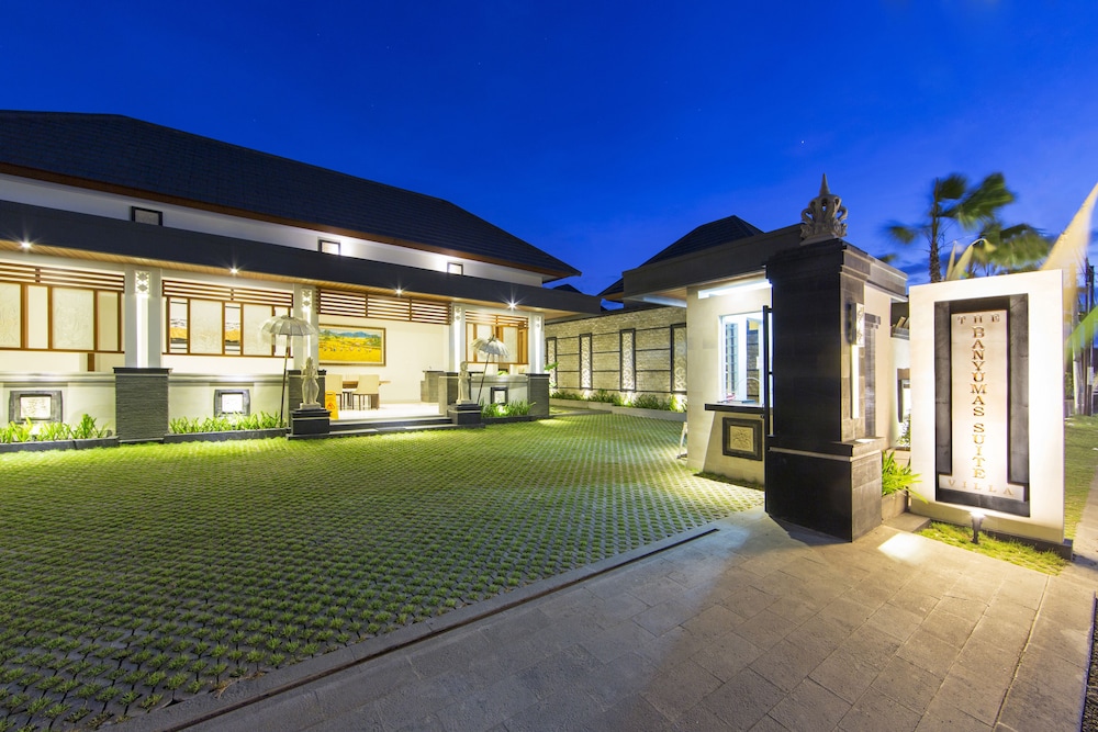 The Banyumas Suite Villa Legian 31/39