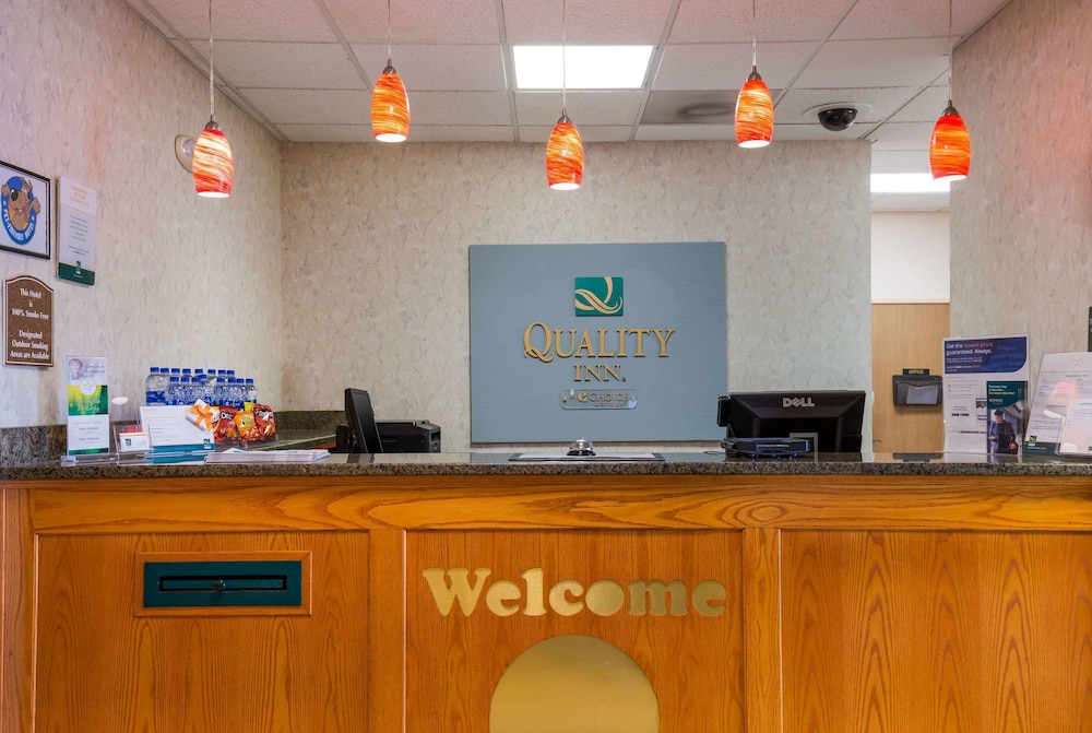 Quality Inn I-70 Near Kansas Speedway 9/45