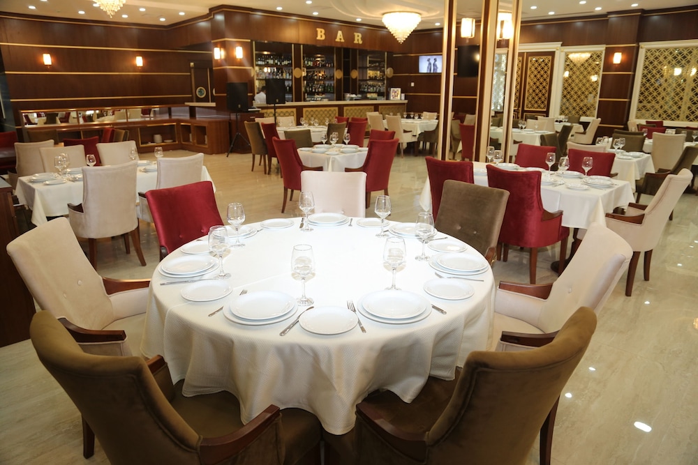 ATLAS Hotel Baku 33/39