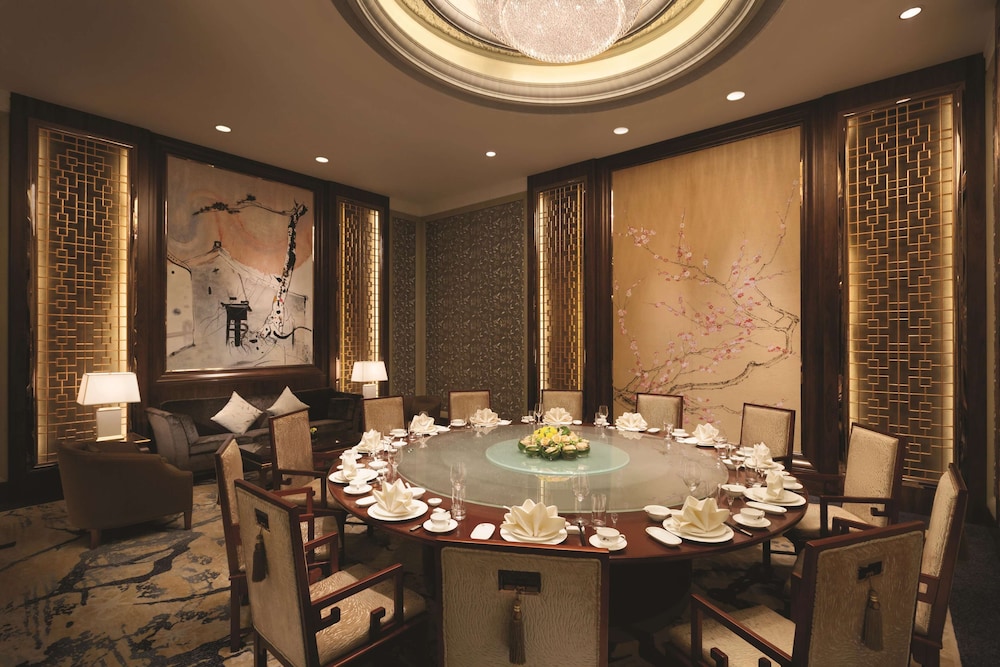 Shangri-La Hefei 35/50