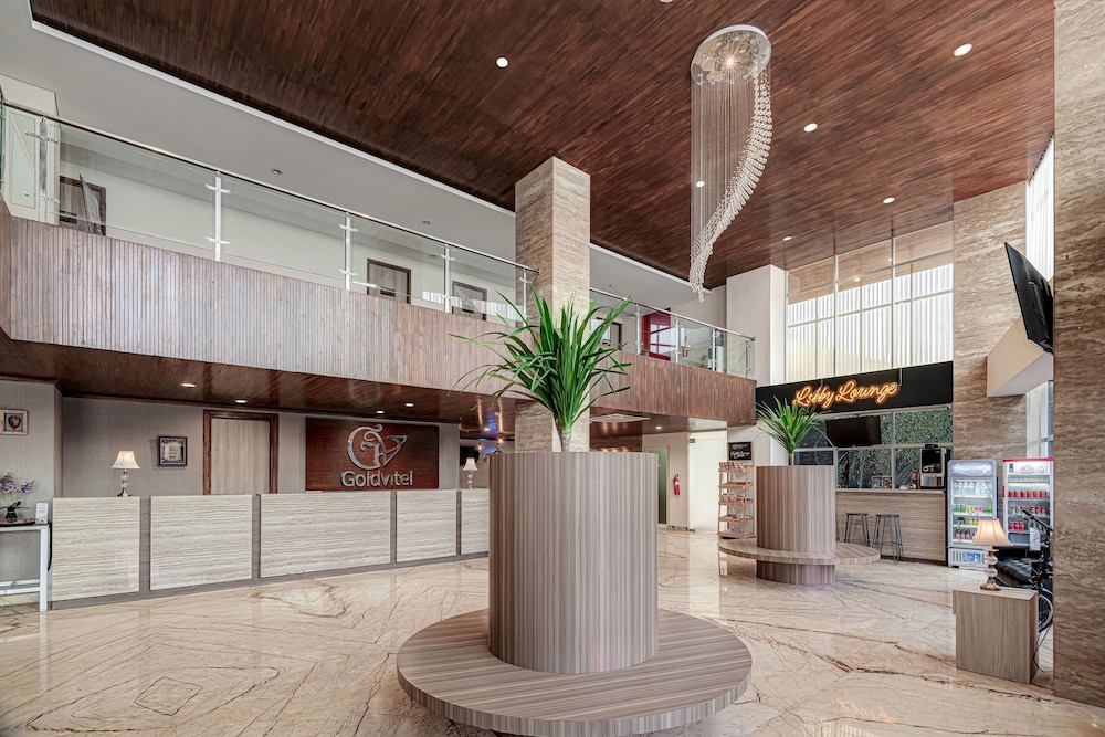 Goldvitel Hotel Surabaya 4/47