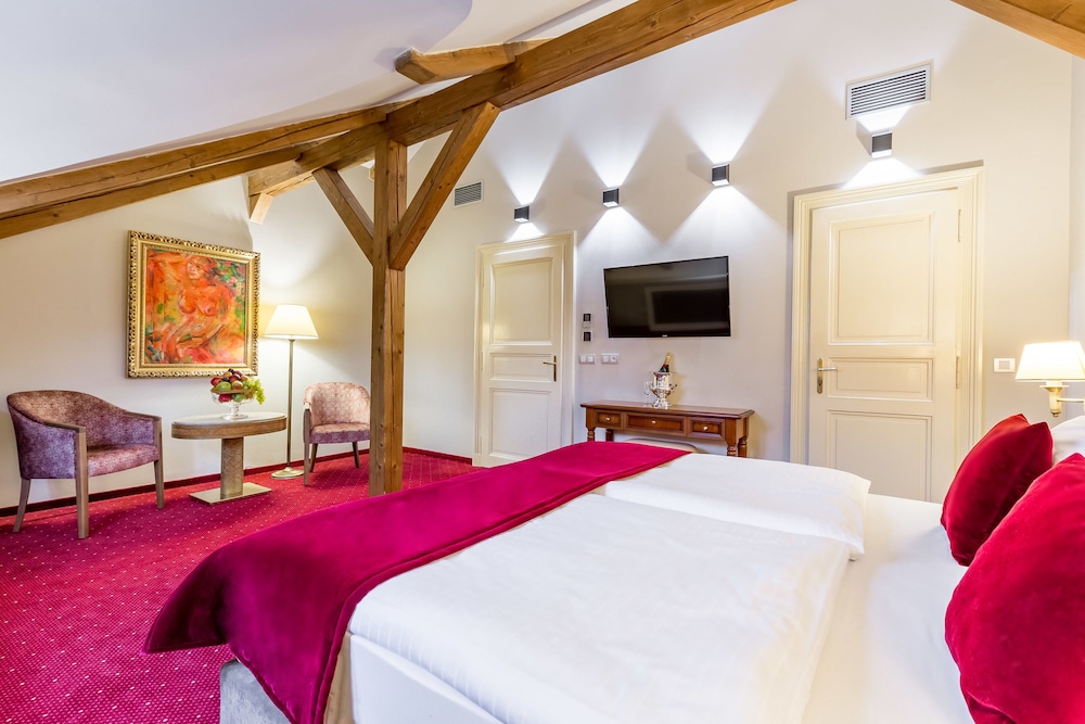 Caruso Old Town Hotel 39/77