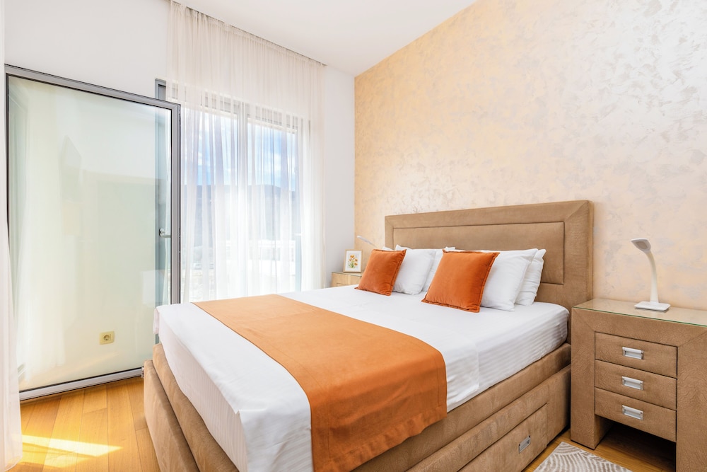 Apart Hotel Ms Katnjanin 40/75