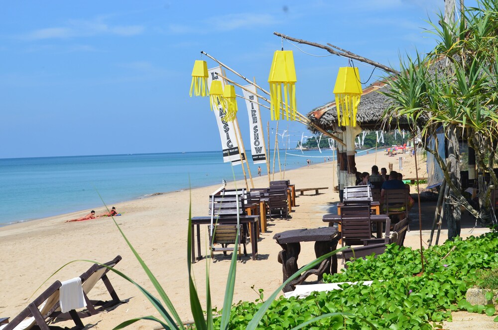Lanta Nice Beach Resort 55/69