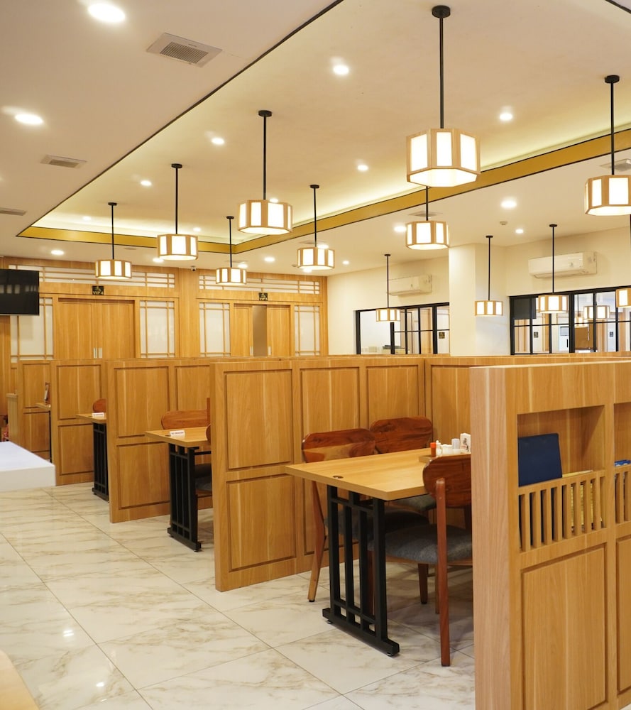 Asuka Hotel MM2100 Industrial Town 45/51