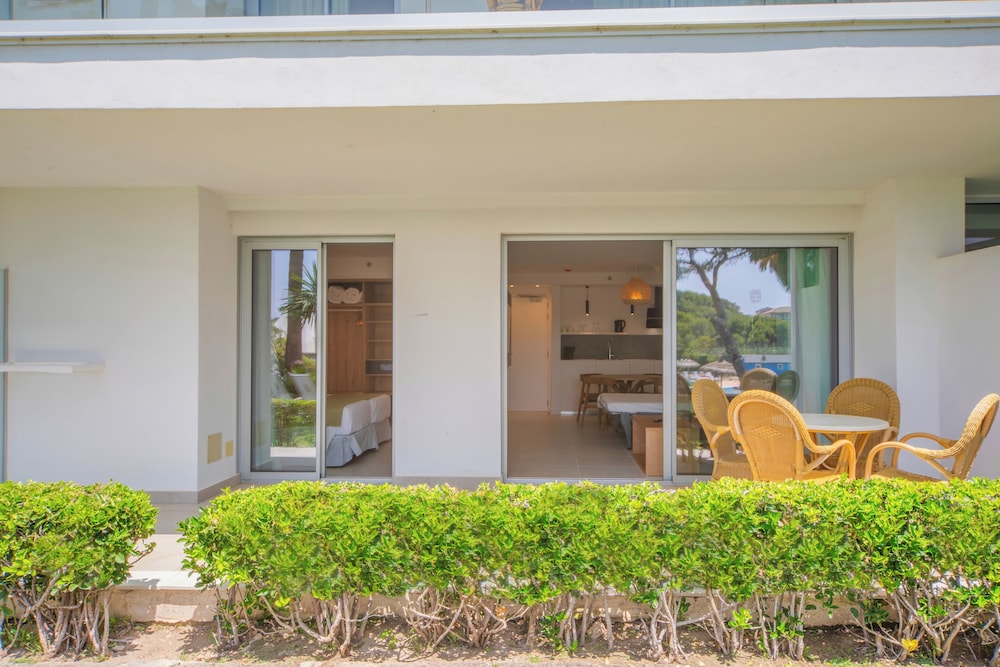 Playa Esperanza Resort 3/82