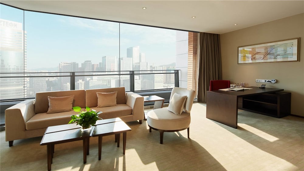 Lia Charlton Hotel Shenzhen 30/48