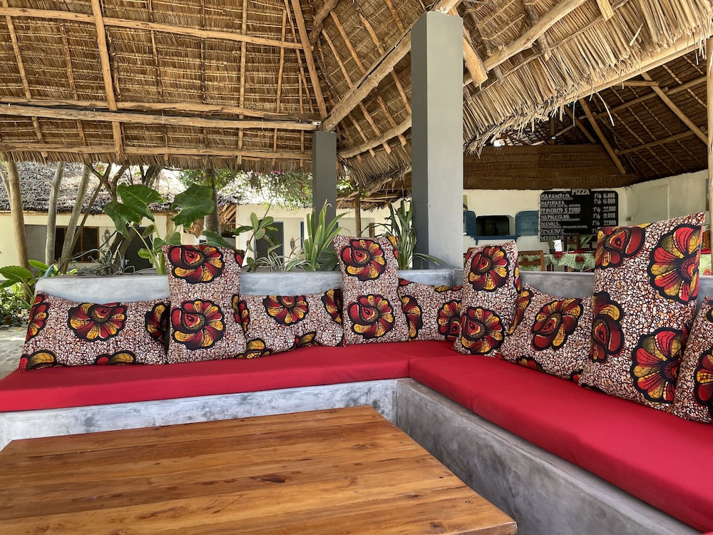 Blue Reef Sport And Fishing Lodge & Bungalows 28/49