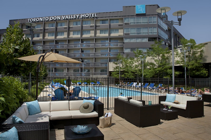 Toronto Don Valley Hotel Suites 1/31