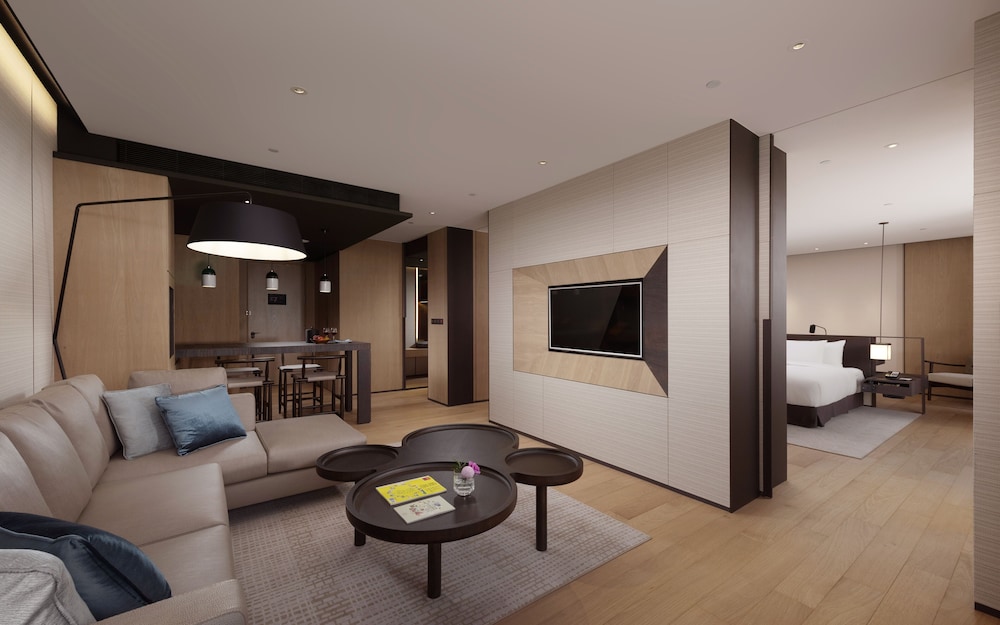 CROWNE PLAZA TAINAN 50/81