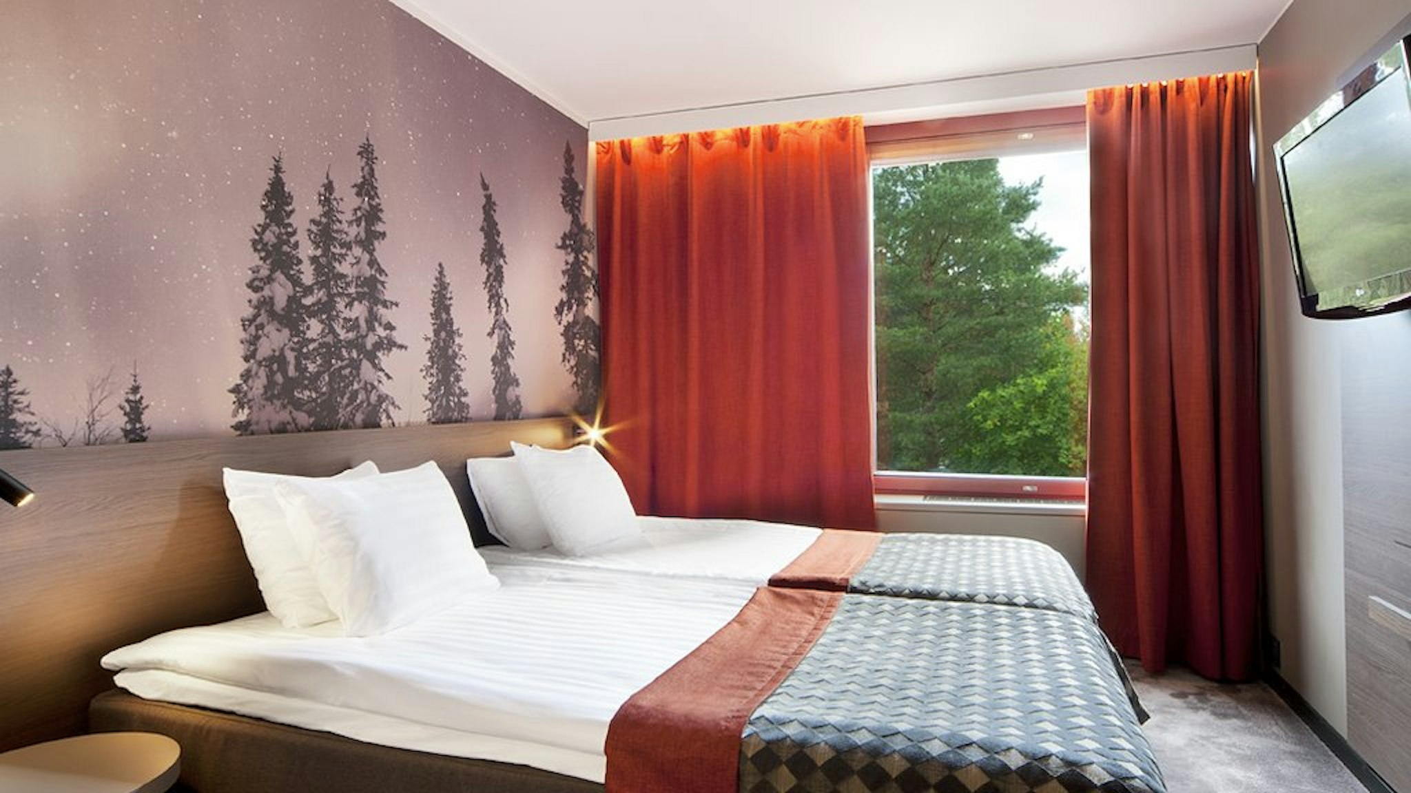 Standard, Twin Beds