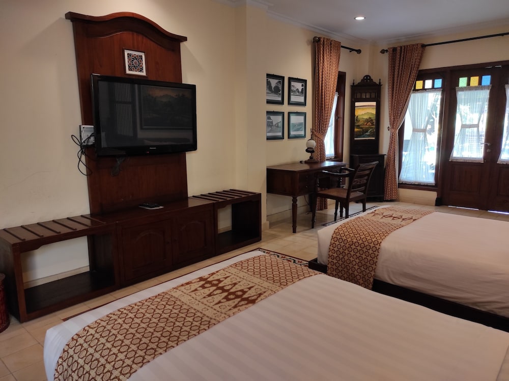 Duta Garden Boutique Villa 32/65