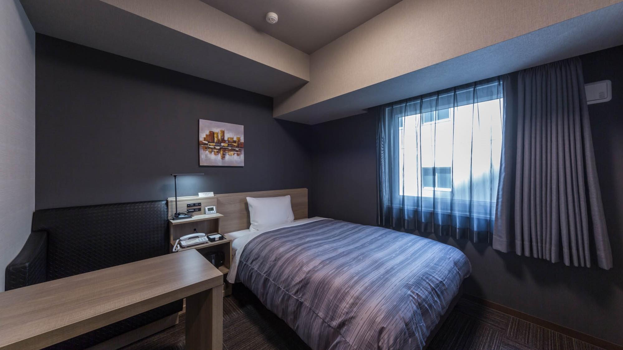 Room, Single